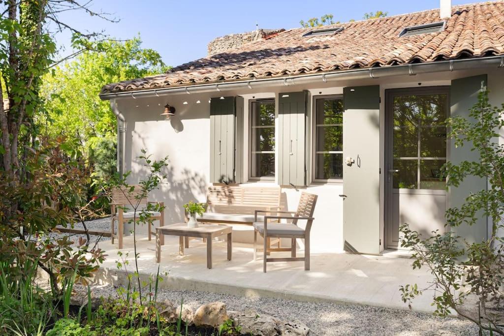Gite Lilas Ideal Pour 4 Pers Capian Exterior photo
